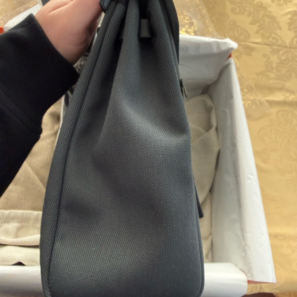 Hermes Herbag 31 Dark Gray Tote Bag with silver hardware - Picture 8 of 12